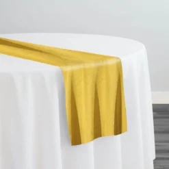 Luxury Plush Velvet Table Runner in Gold 18K