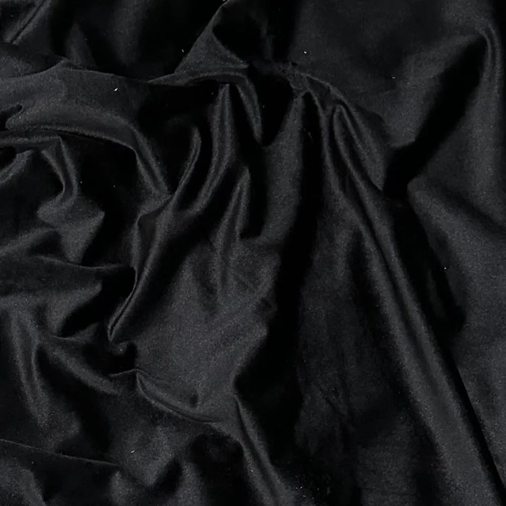 Luxury Plush Velvet Table Runner in Black