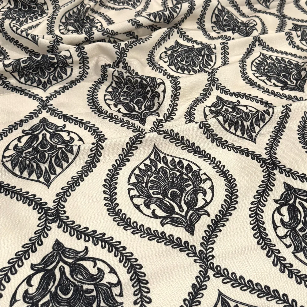 Mayfair (Slub Print) Table Linen in Black / Taupe