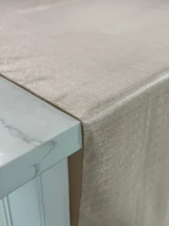 Metallic Burlap Table Linen in Champagne/Silver