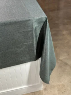 Metallic Burlap Table Linen in Gray/Silver