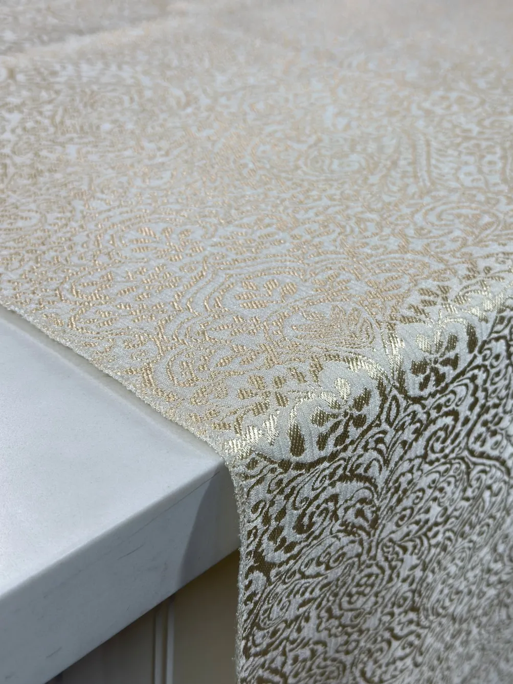 Miramar Jacquard Table Linen in Ivory and Gold
