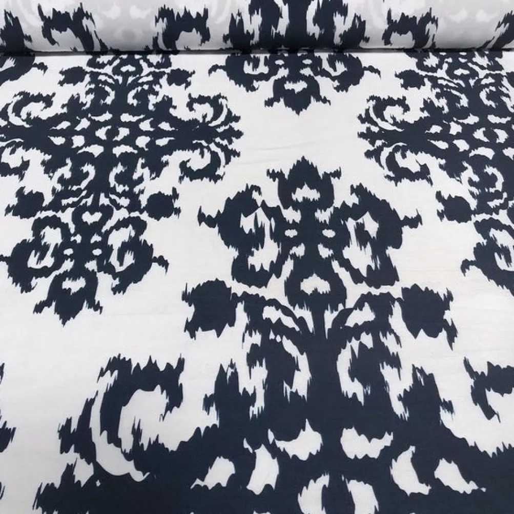 Newport Print (Dupioni) Table Linen in Navy