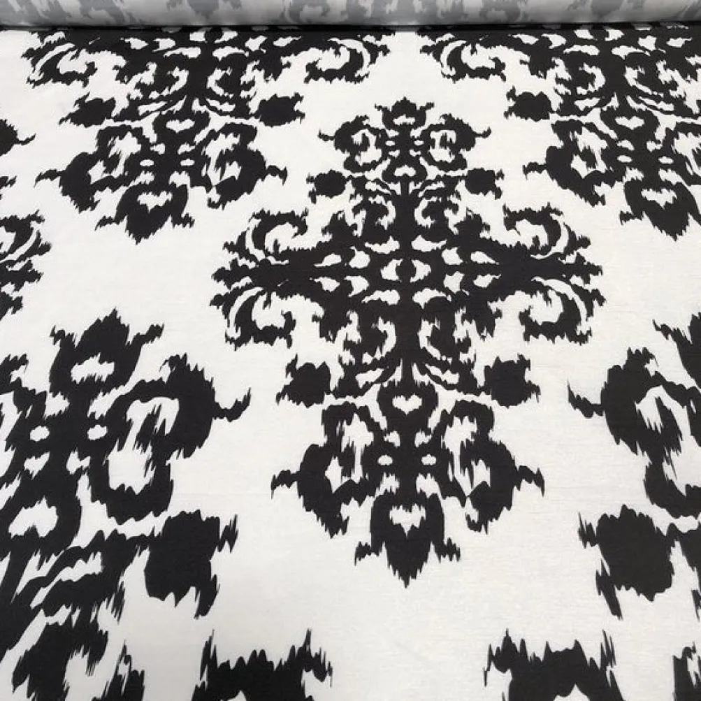Newport Print (Dupioni) Table Runner in Black