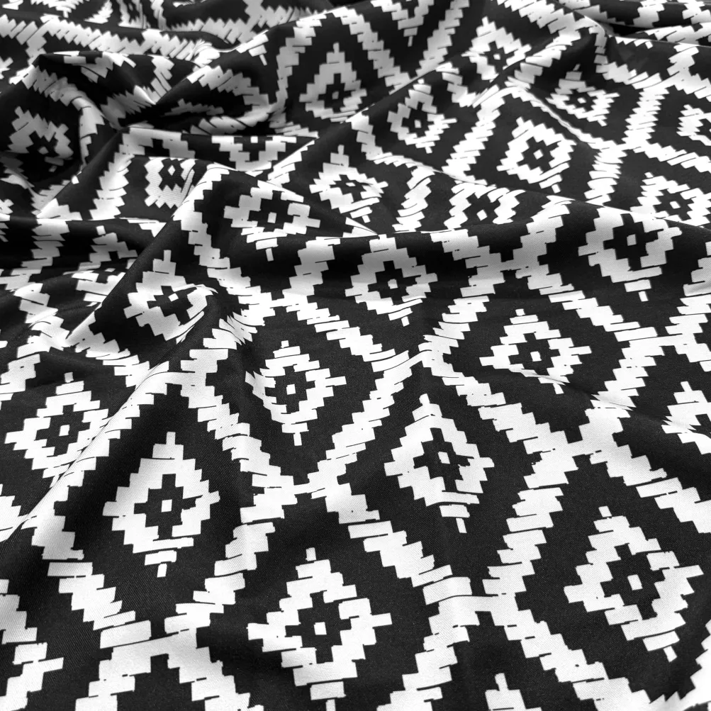 Onyx (Poly Print) Table Runner in Black / White