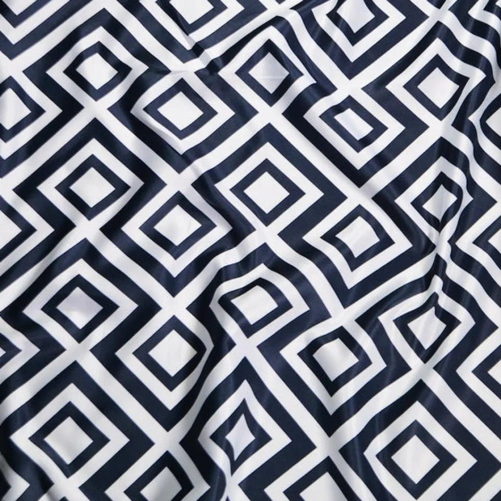 Paragon Print (Lamour) Table Linen in Navy