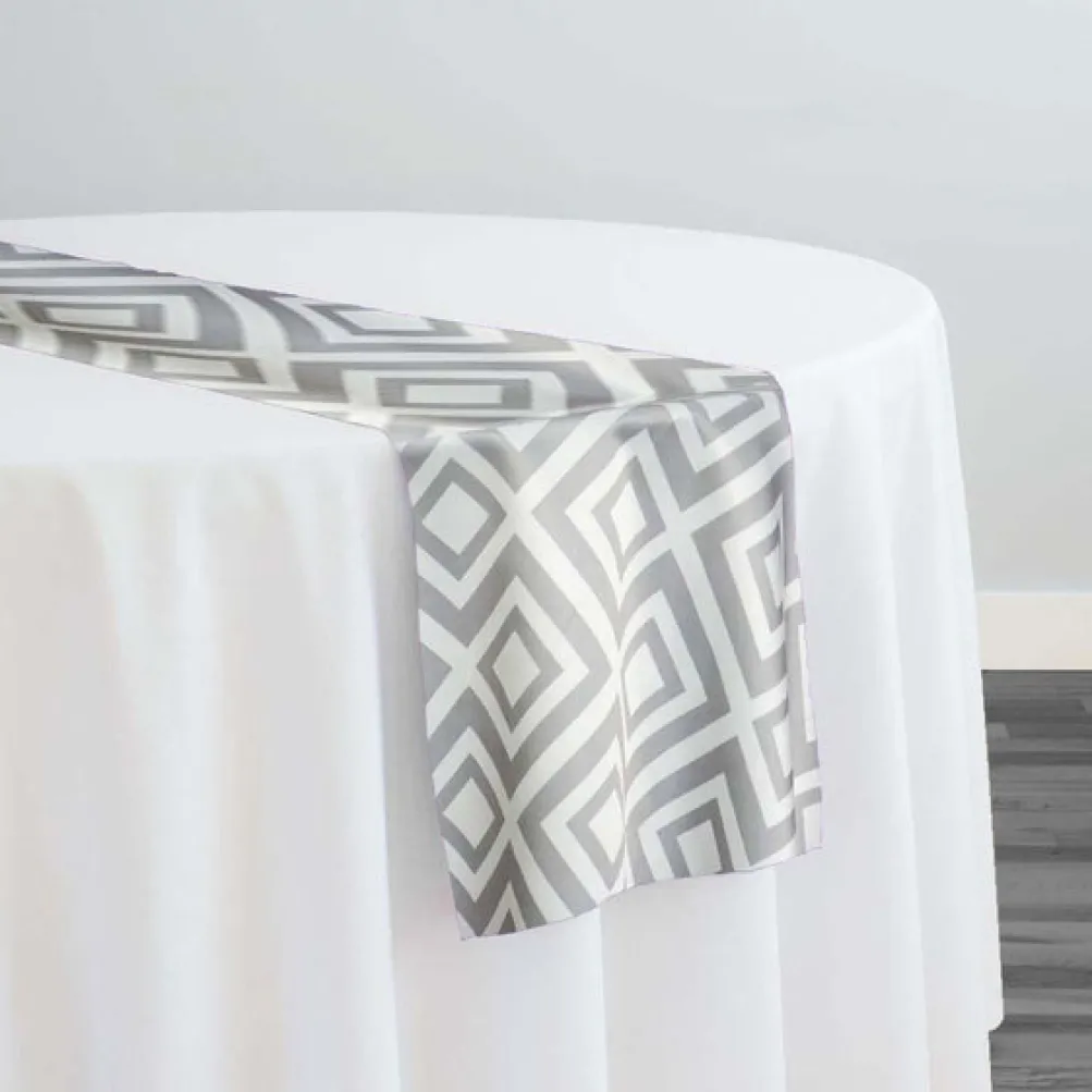 Paragon Print (Lamour) Table Runner in Silver