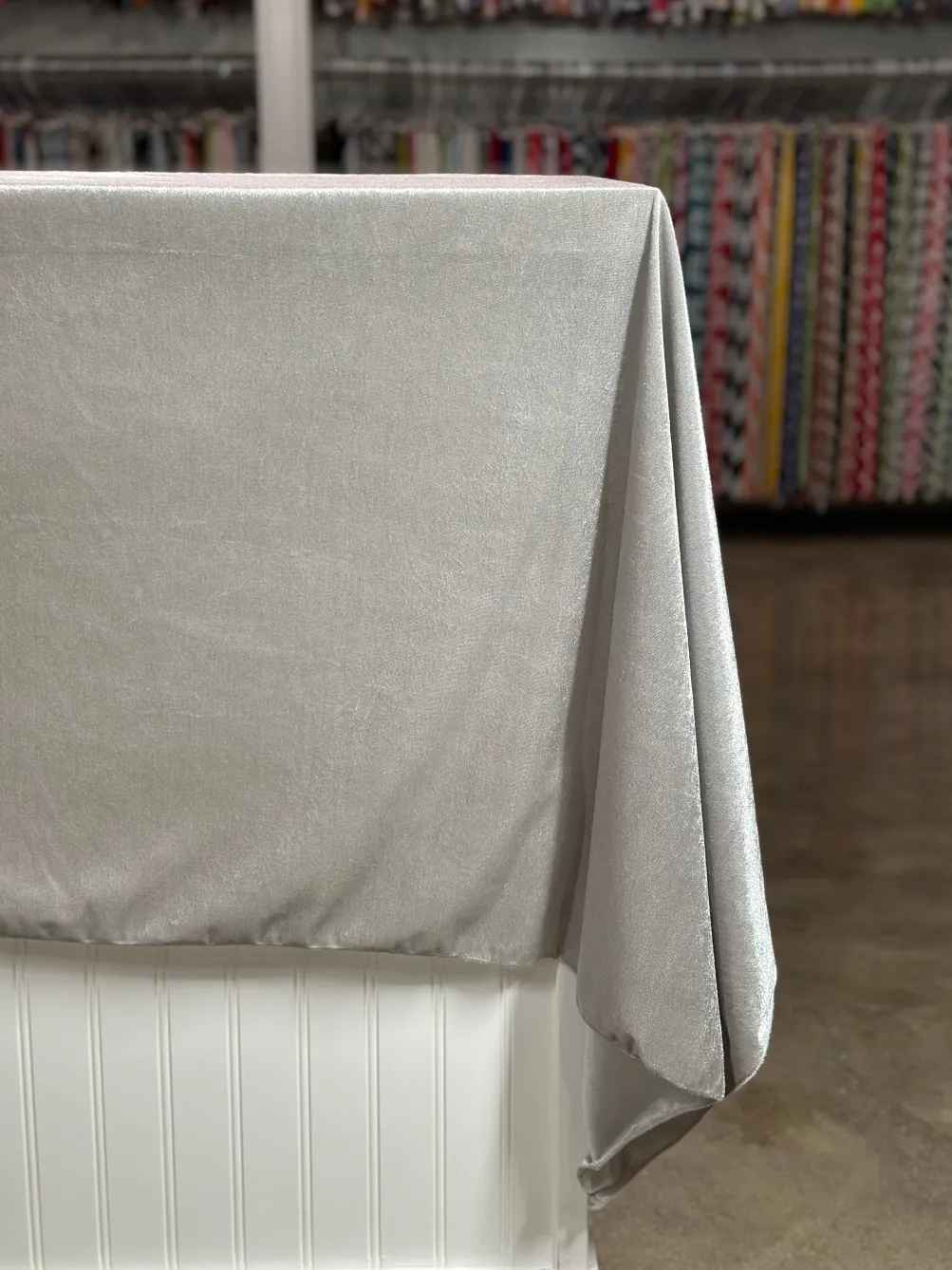 1pc - Lush Velvet Table Linen 132"x132" Square - Silver