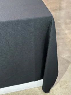 1pc - Rustic Linen Table Linen 132" Round - Black