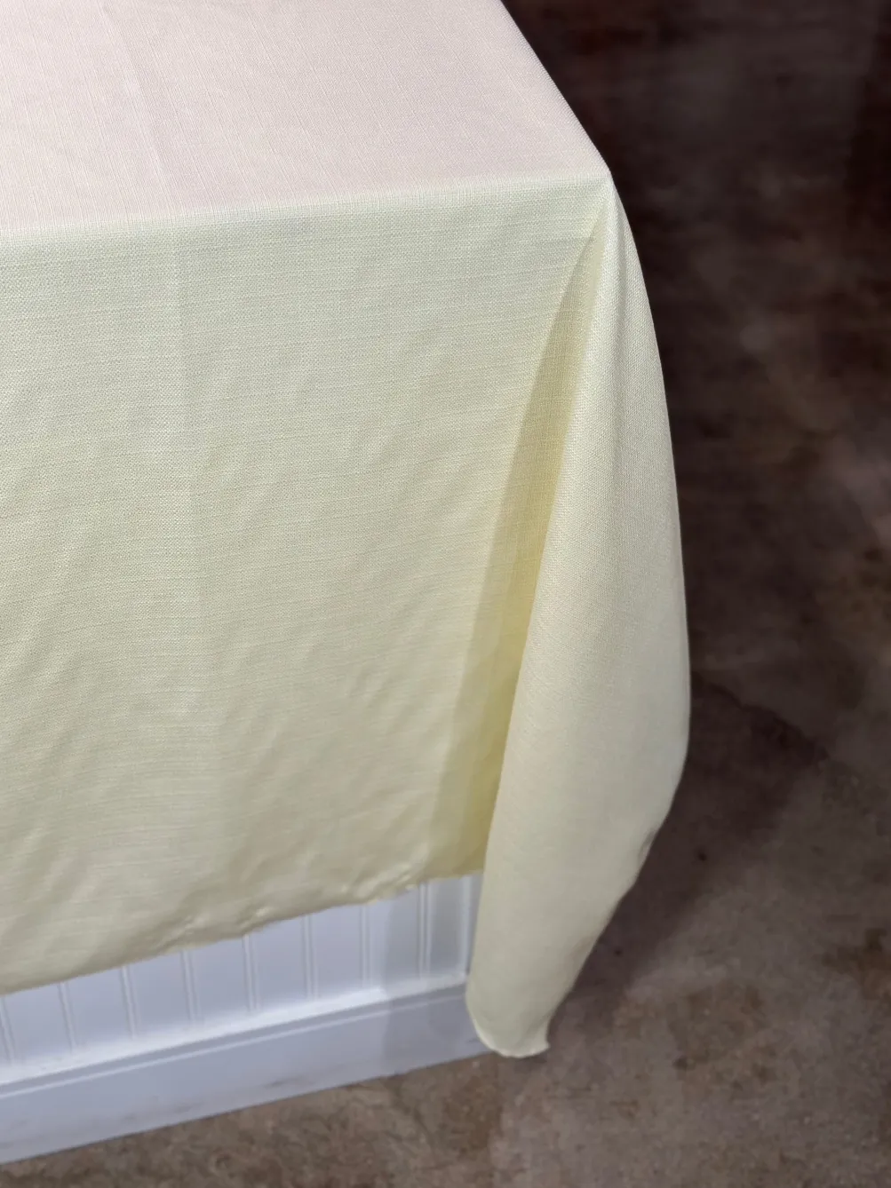 1pc - Rustic Linen Table Linen 90" Round - Ivory