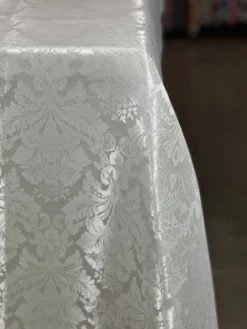 4pcs - Damask Poly Table Linen 58
