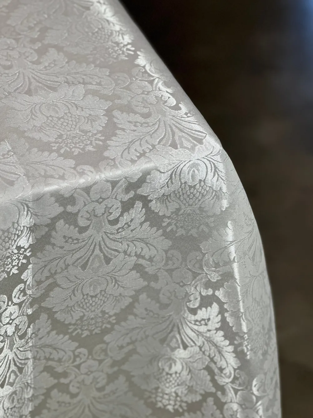 4pcs - Damask Poly Table Linen 58"x58" Square - Ivory