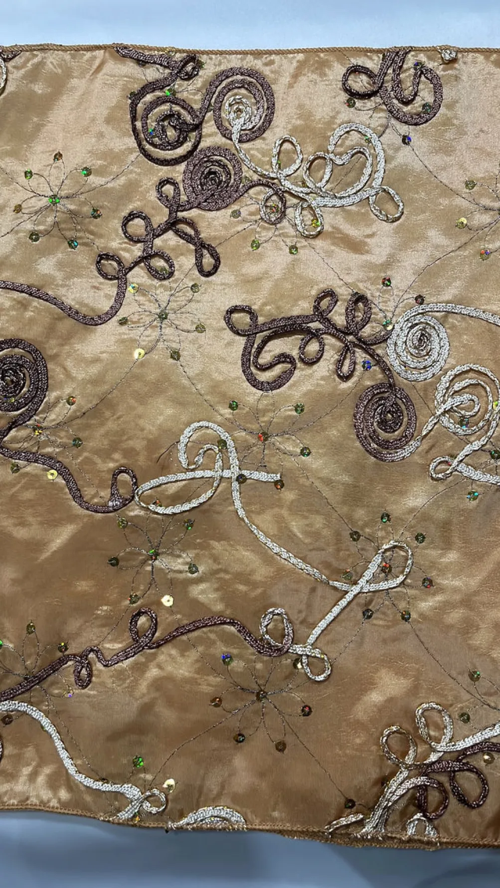 8pcs - Ribbon Taffeta Sequins Table Runner 14"x108" - Gold/Brown