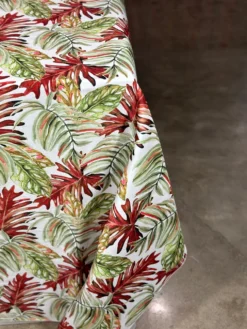 2pcs - Tropical Print (Dupioni) Table Linen in Red (90
