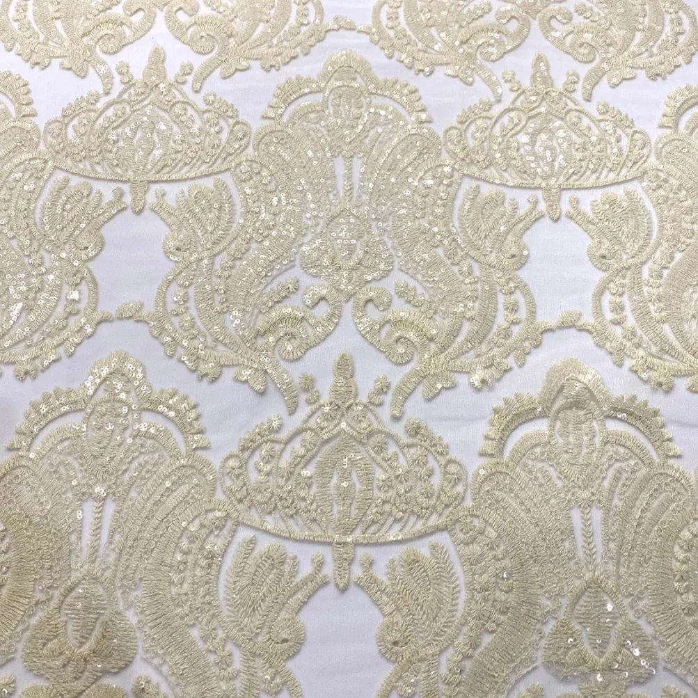 Princess Lace Table Linen in Ivory