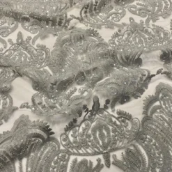 Princess Lace Table Linen in Silver