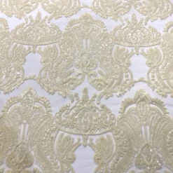 Princess Lace Table Runner in Ivory