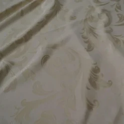 Regal Jacquard (Reversible) Table Runner in Ivory