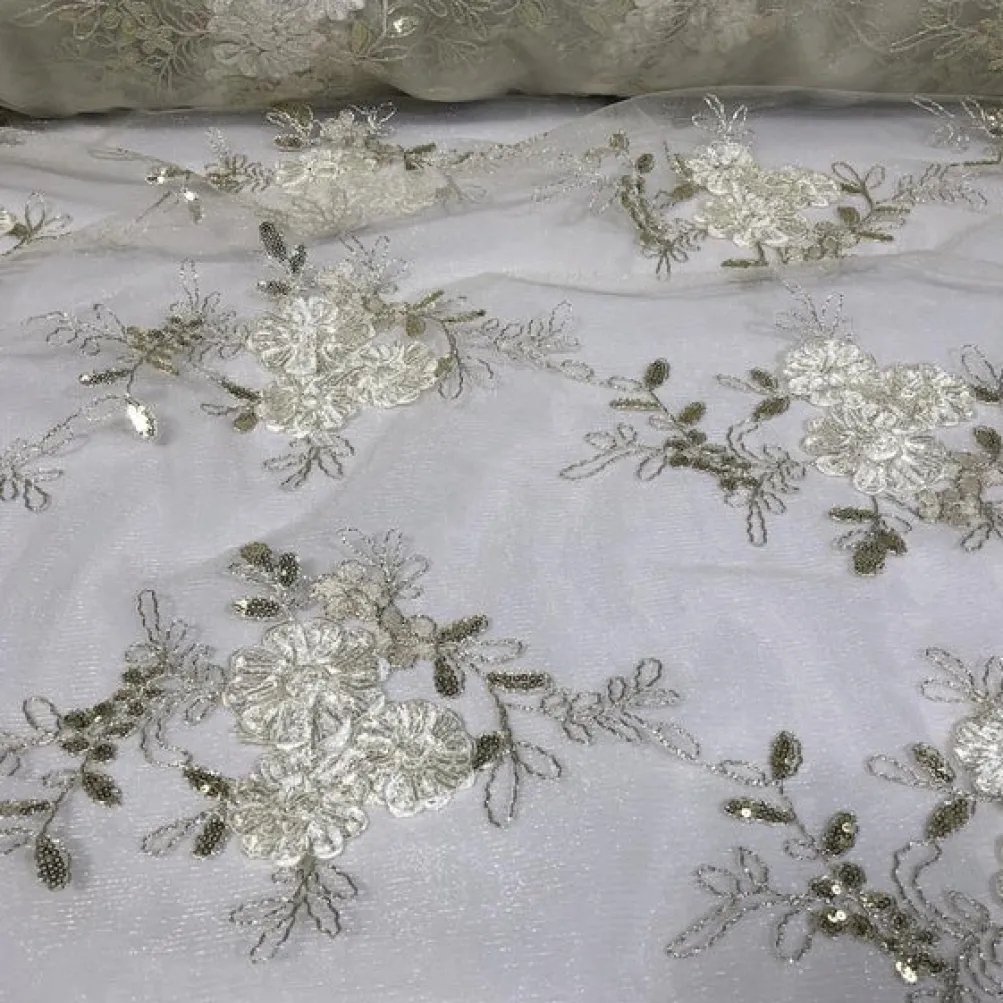 Ribbon Mesh Lace Table Runner in Ivory