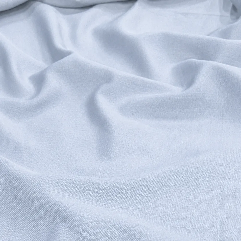 Rustic Linen Table Linen in Lt Blue