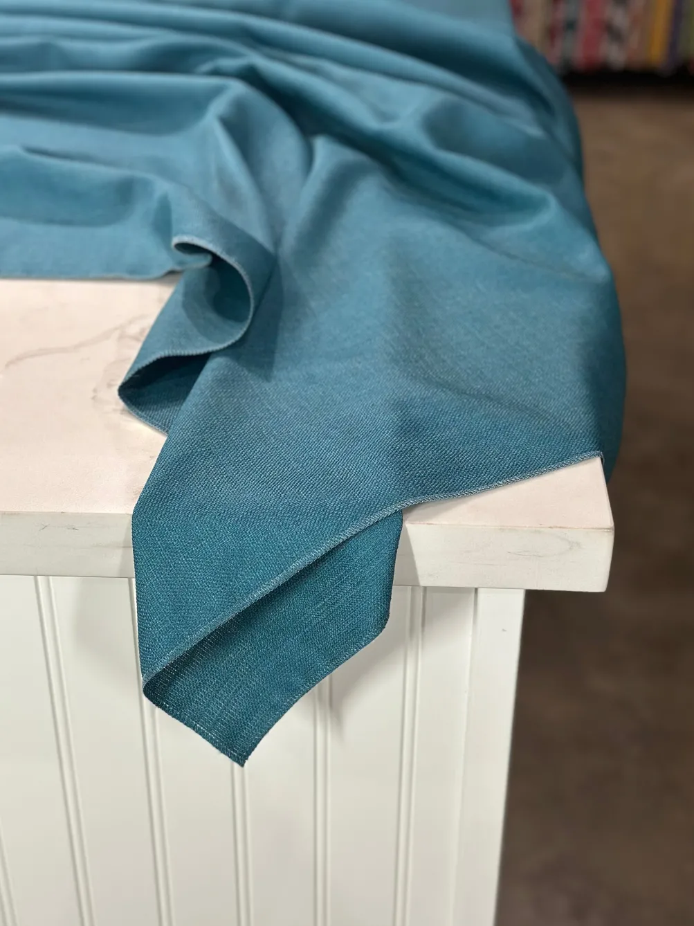 Rustic Linen Table Linen in Teal