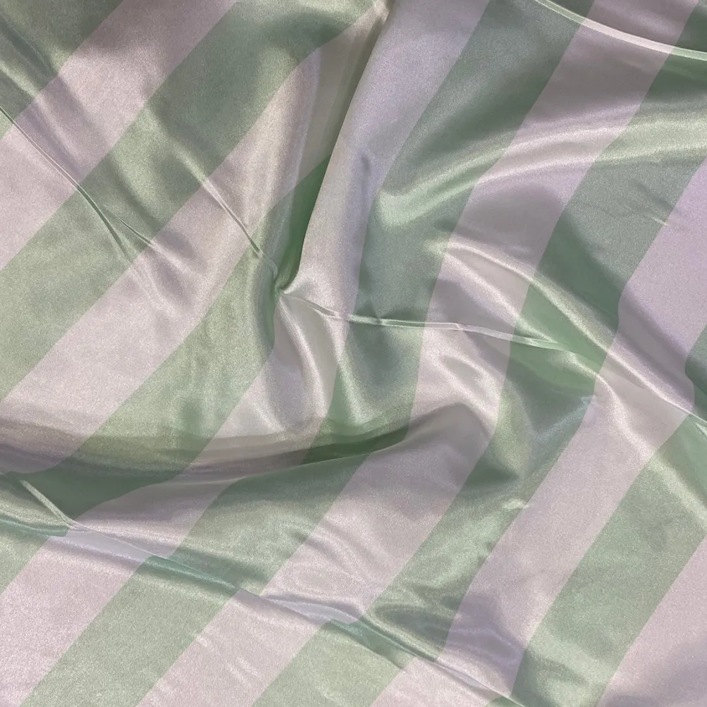 2" Satin Stripe Table Runner in White and Mint