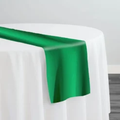 Scuba (Wrinkle-Free) Table Runner in Kelly Green 1260