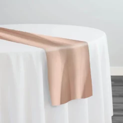 Scuba (Wrinkle-Free) Table Runner in Spanvilla 9955