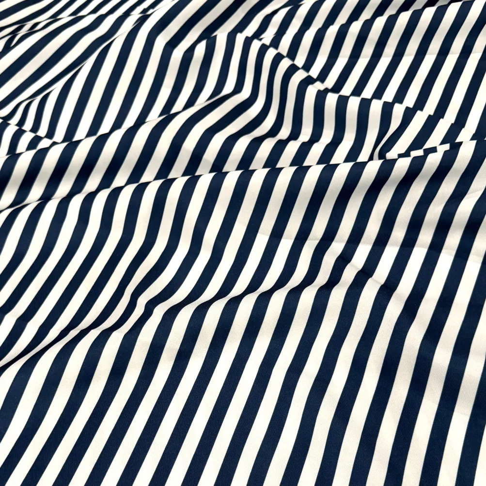 Seersucker (Poly Print) Table Linen in Navy
