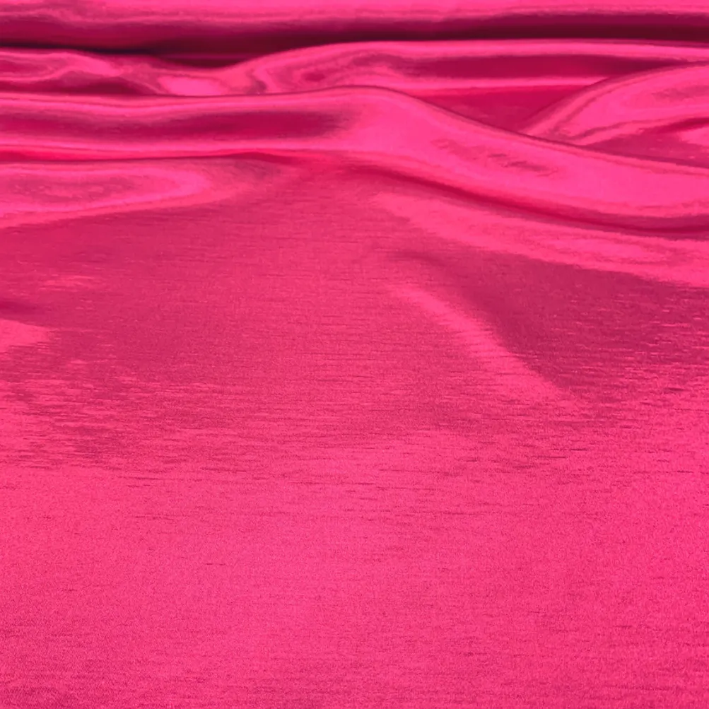 Shantung Satin (Reversible) Table Linen in Fuchsia
