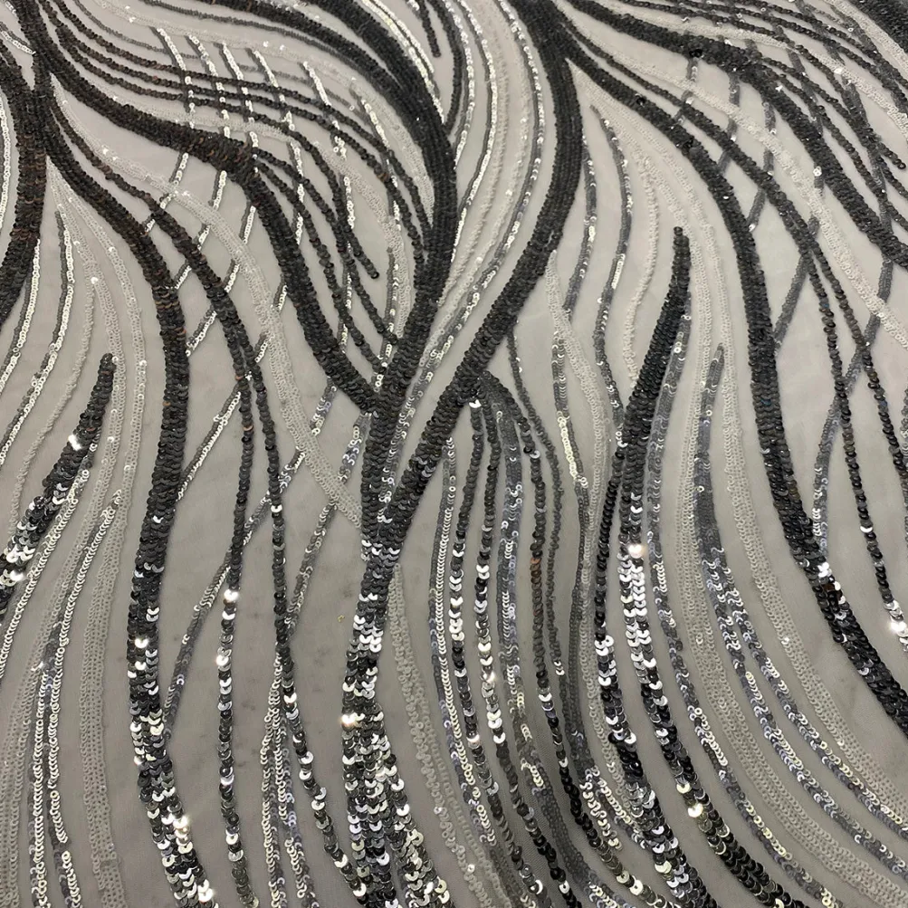 Skyfall Sequins Table Linen in Silver and Silver