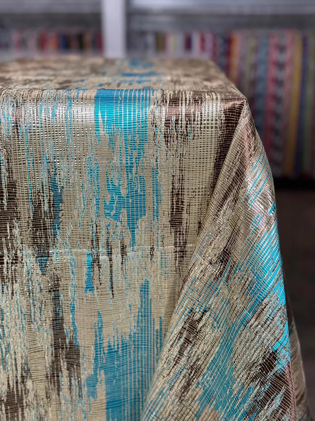 Static Jacquard Table Linen in Turquoise and Brown