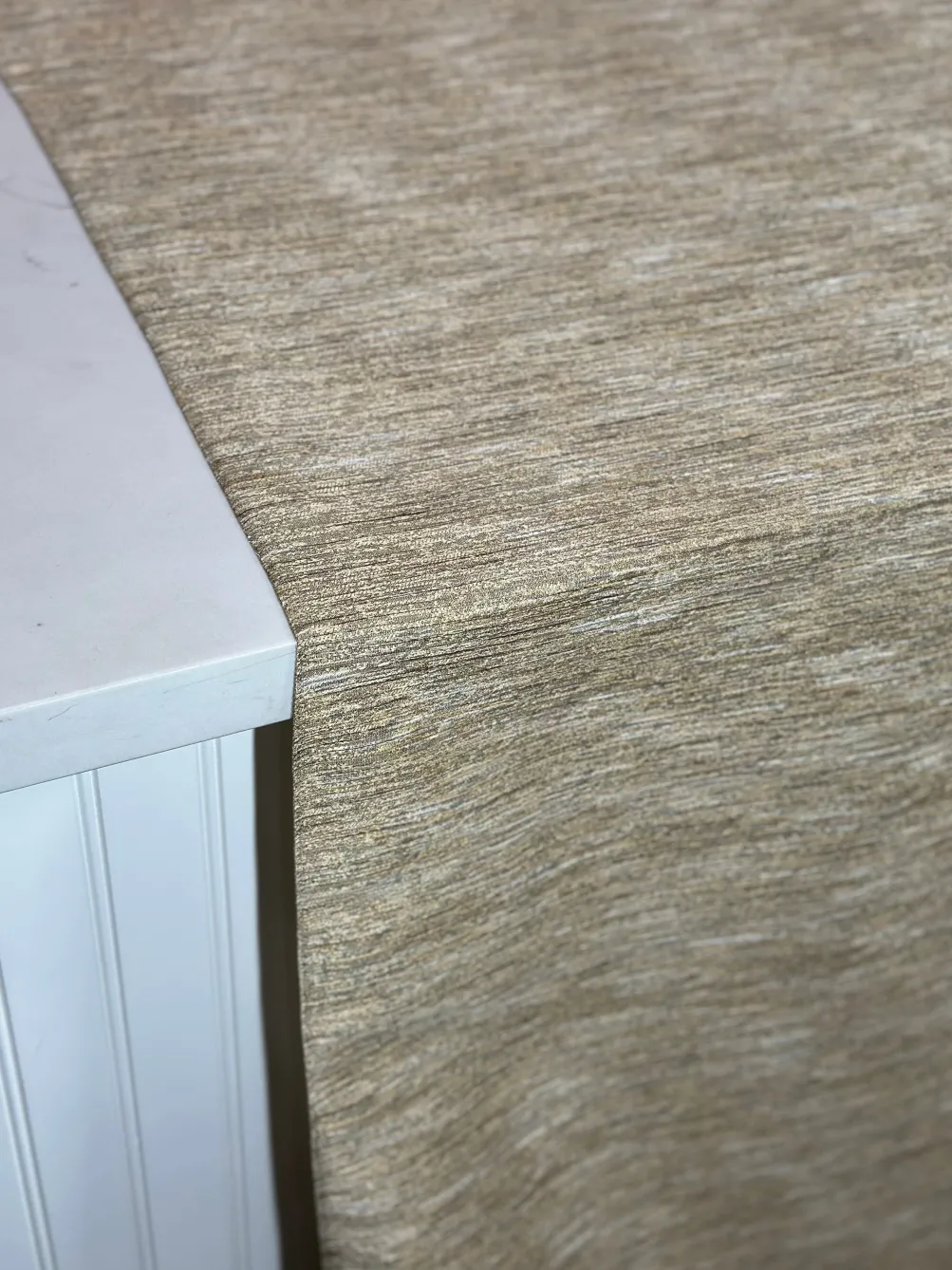 Sterling Jacquard Table Linen in Gold