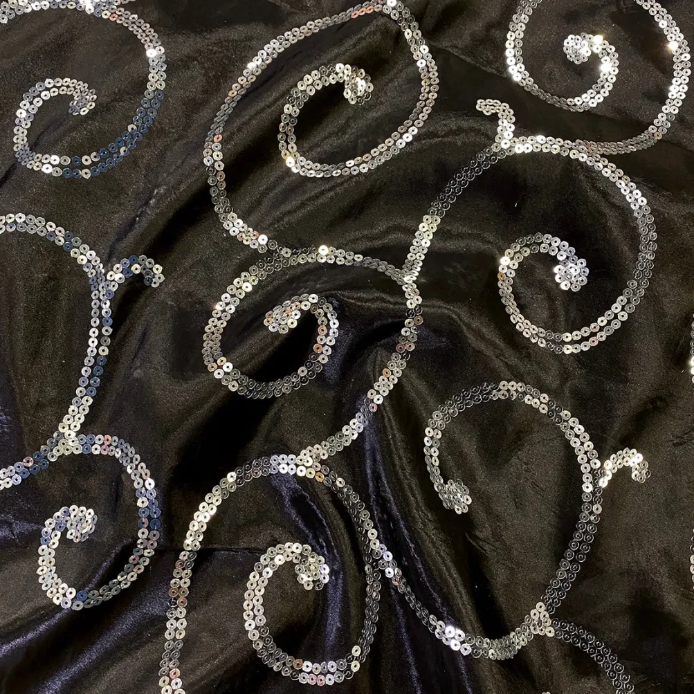 Swirl Sequins Taffeta Table Linen in Silver and Black