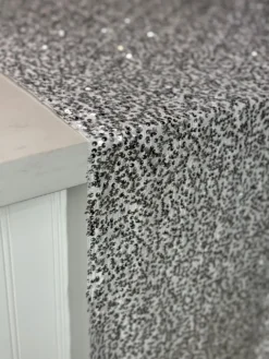 Taffeta Sequins Table Linen in Silver and White
