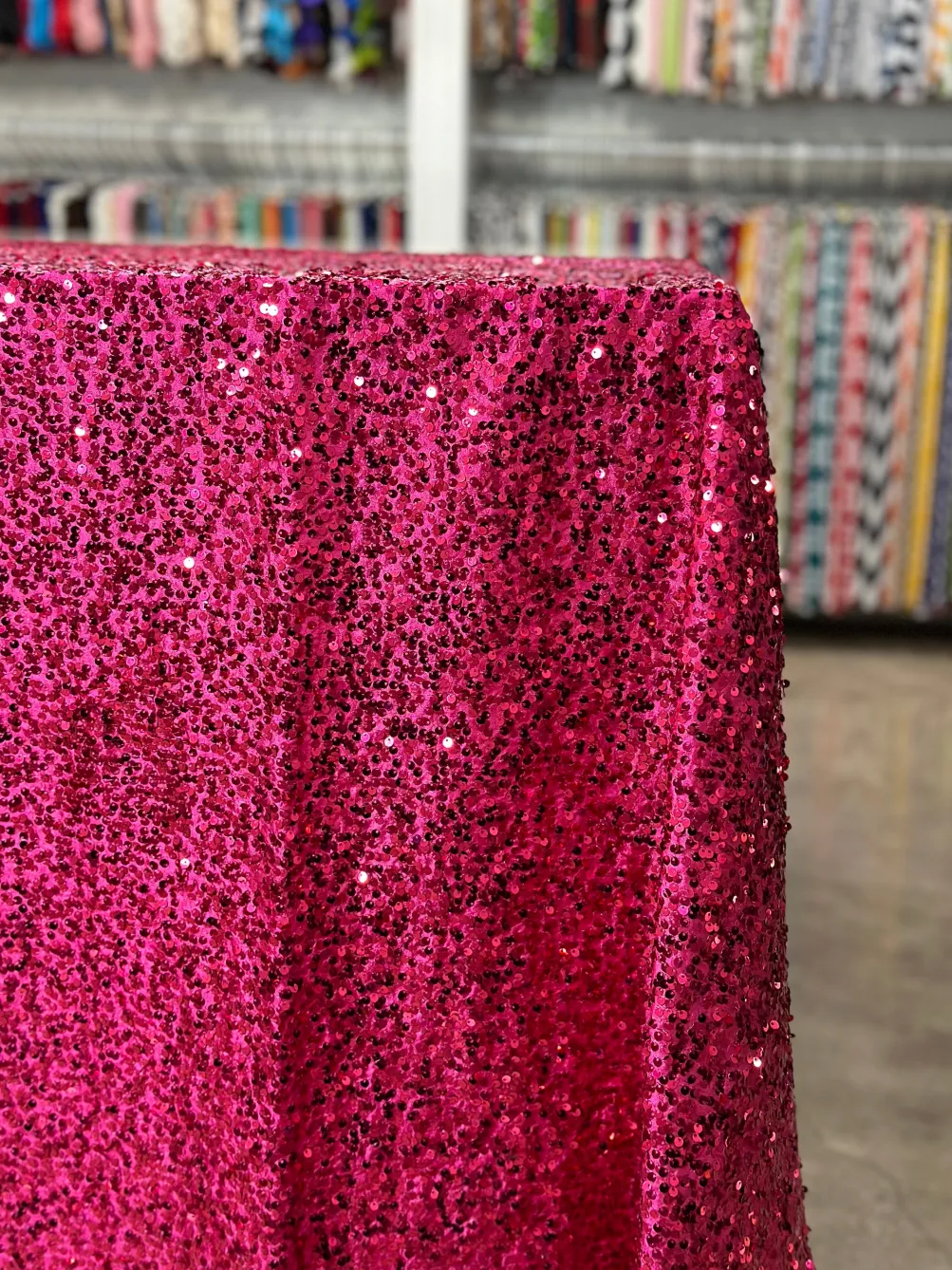 Taffeta Sequins Table Linen in Fuchsia
