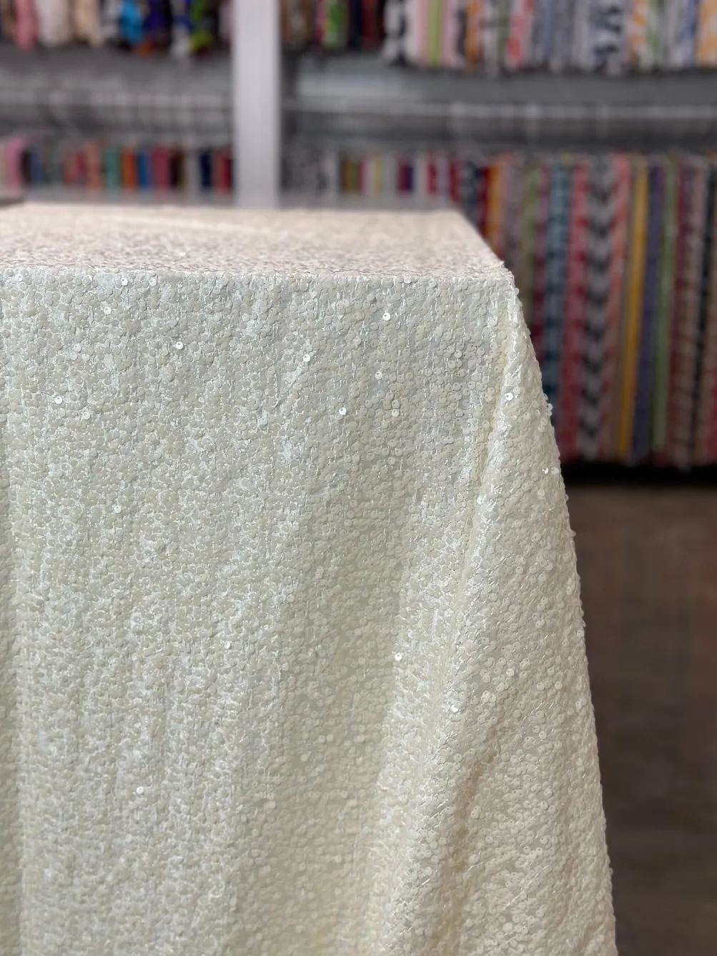 Taffeta Sequins Table Linen in Ivory