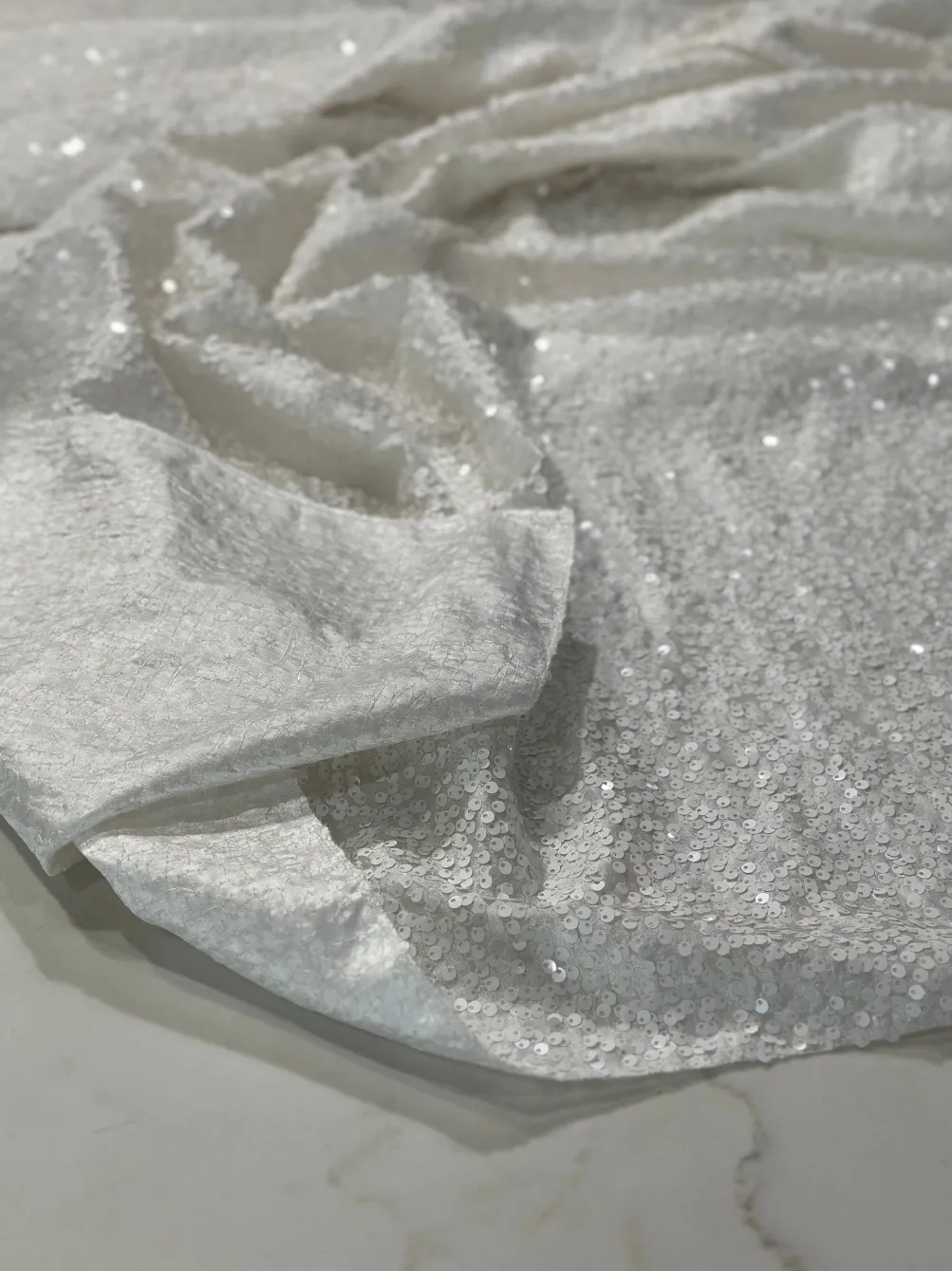 Taffeta Sequins Table Linen in White