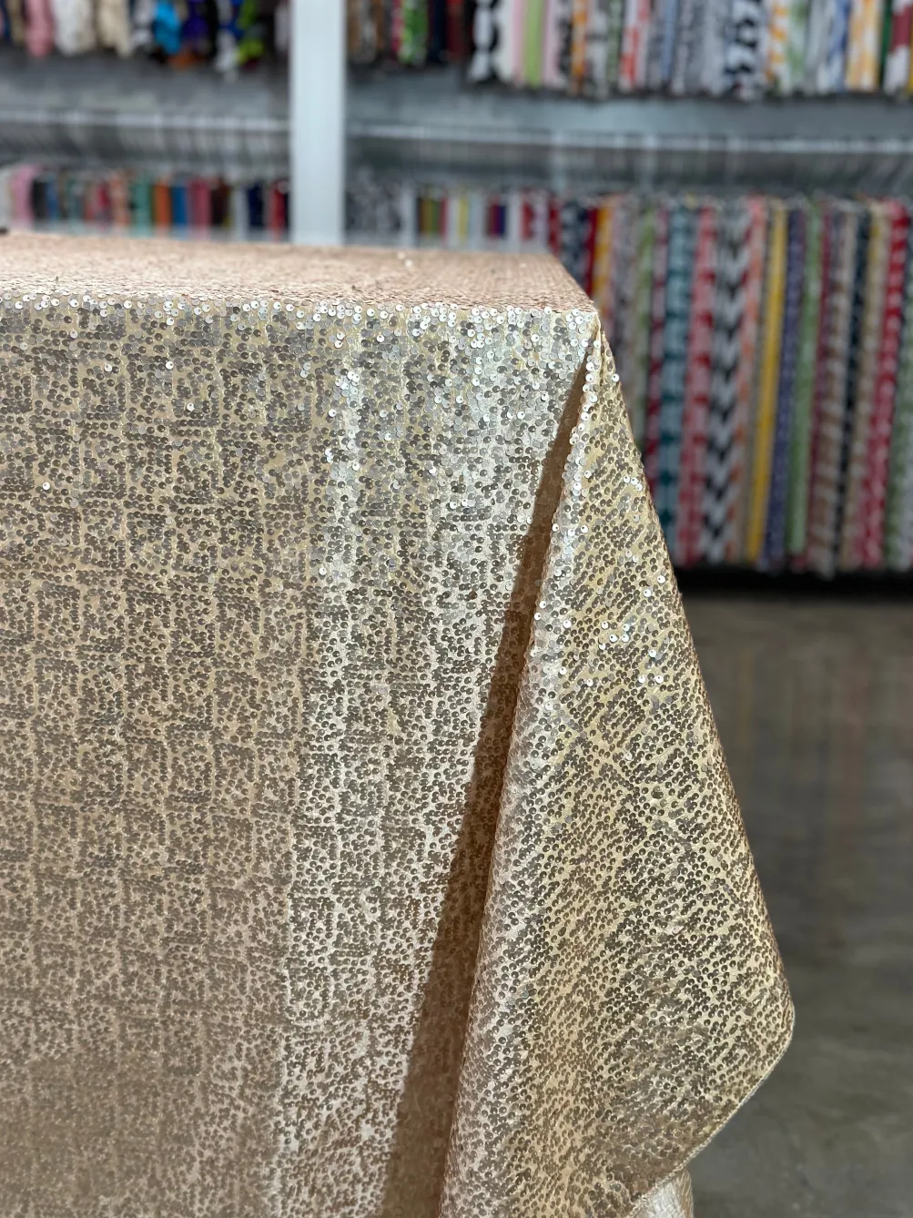 Taffeta Sequins Table Linen in Champagne