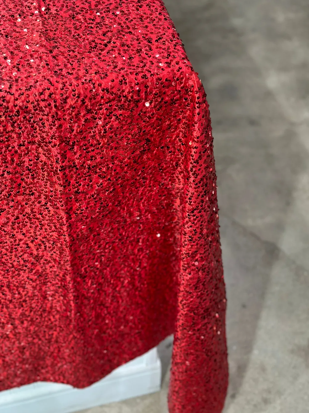 Taffeta Sequins Table Linen in Red