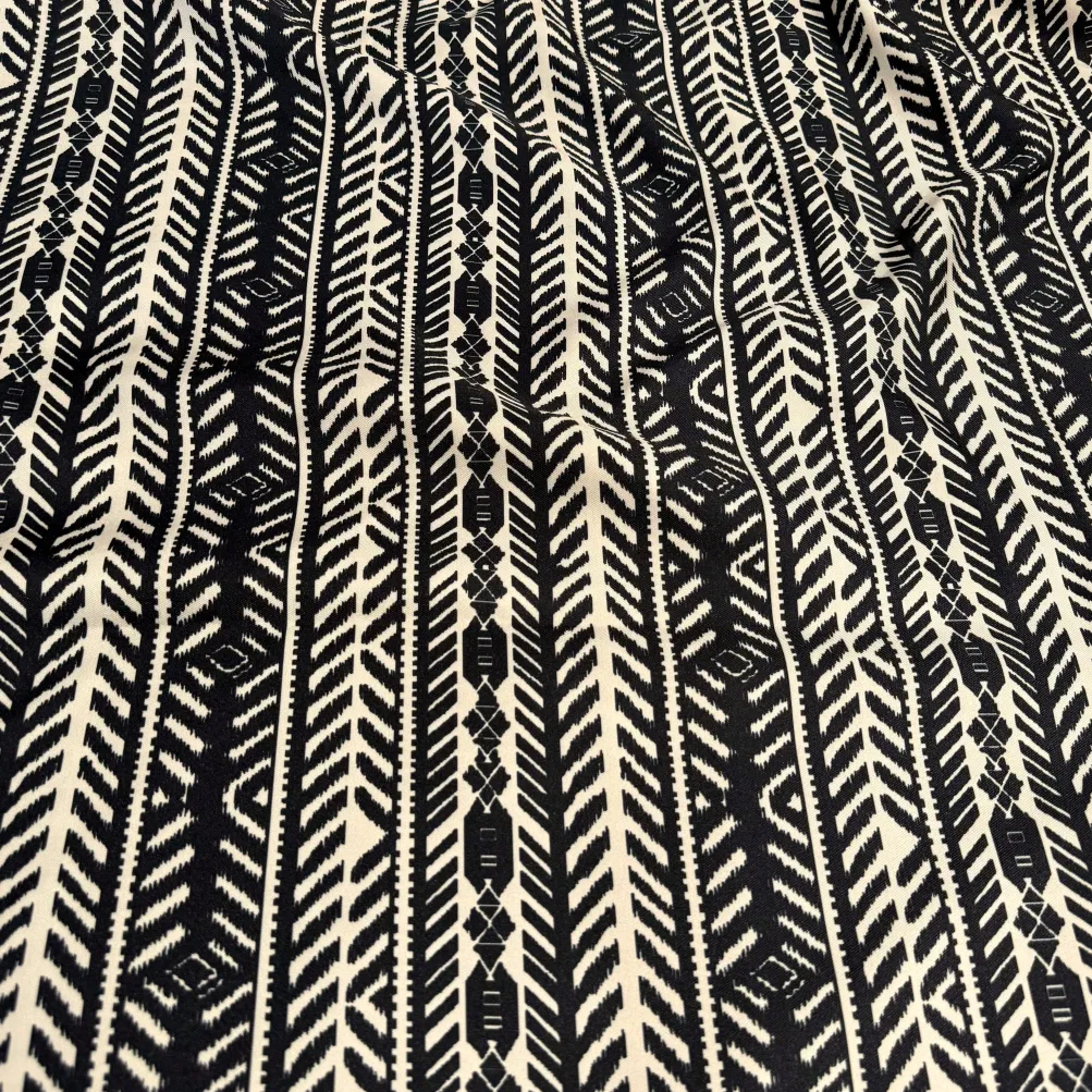 Topaz (Poly Print) Table Runner in Black / Taupe