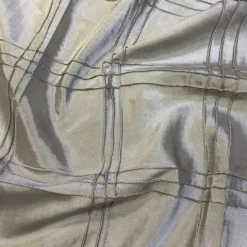 Triple Pleat Pintuck Table Linen in Silver