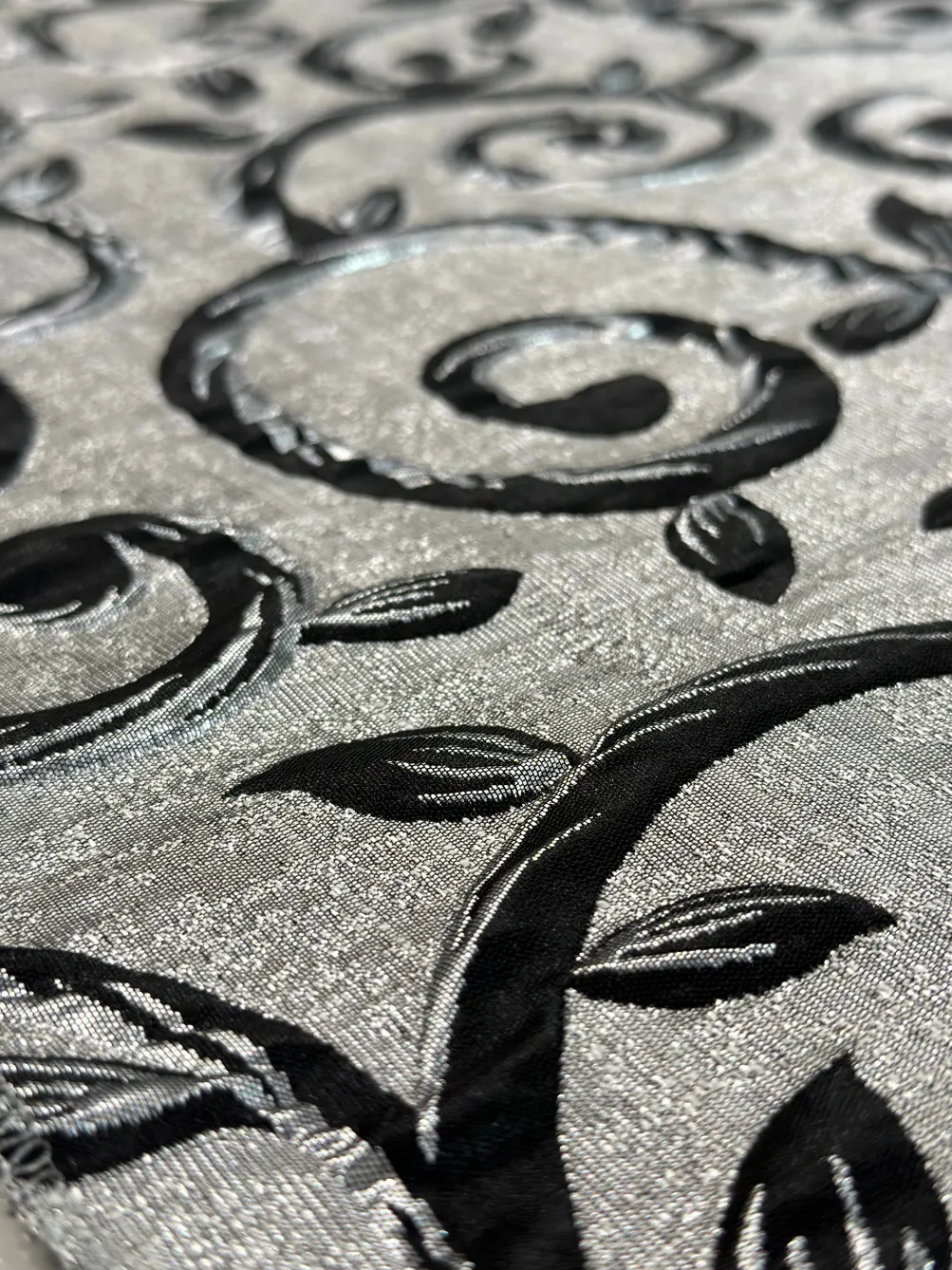 Tuscany Jacquard (Reversible) Table Linen in Black and Silver
