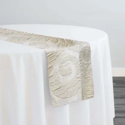 Tuscany Jacquard (Reversible) Table Runner in Champagne and Gold