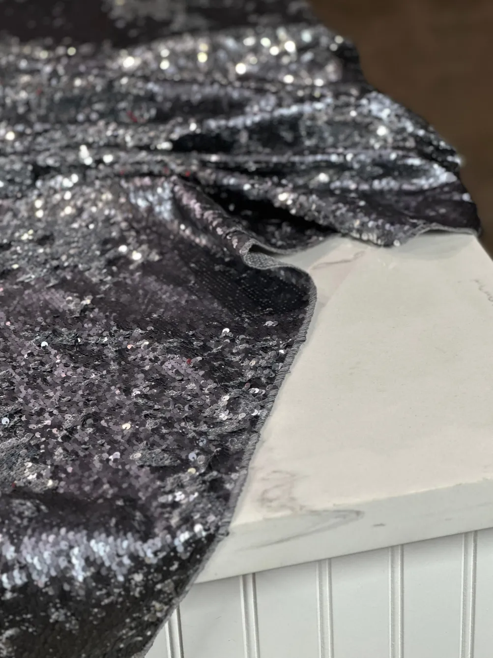 Two-Tone Sequins Table Linen in Pewter and Silver