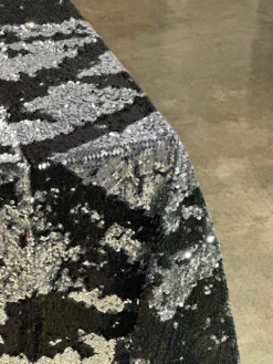 Two-Tone Sequins Table Linen in Black and Silver