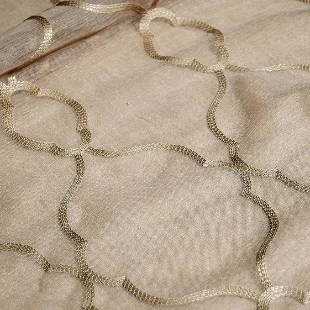 Vertigo Sheer Table Runner in Champagne
