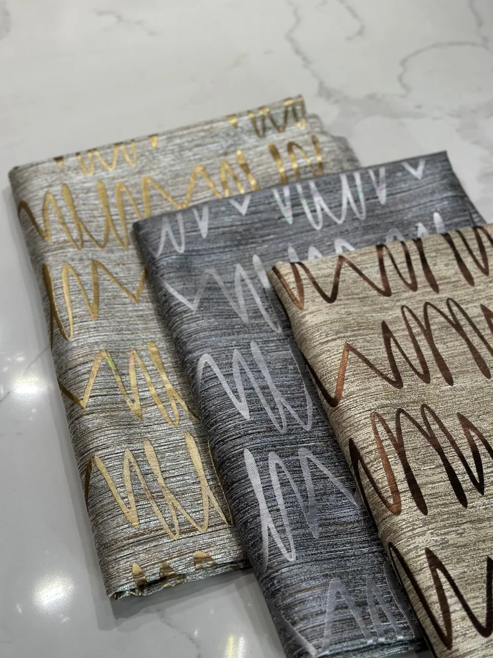 Zion Jacquard Table Linen in Silver